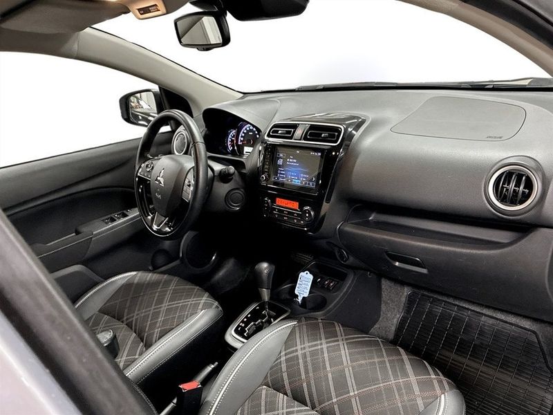Mitsubishi Space Star bild 14
