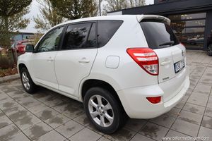 Toyota RAV4 bild 10