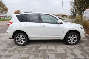 Toyota RAV4 bild 8