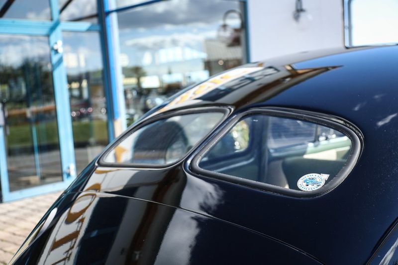 Volvo PV 444 bild 11