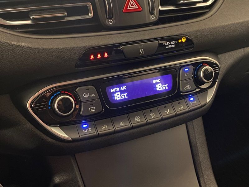 Hyundai i30 bild 16