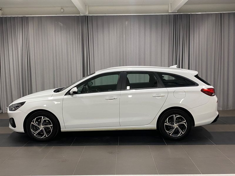 Hyundai i30 bild 2