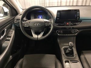 Hyundai i30 bild 6