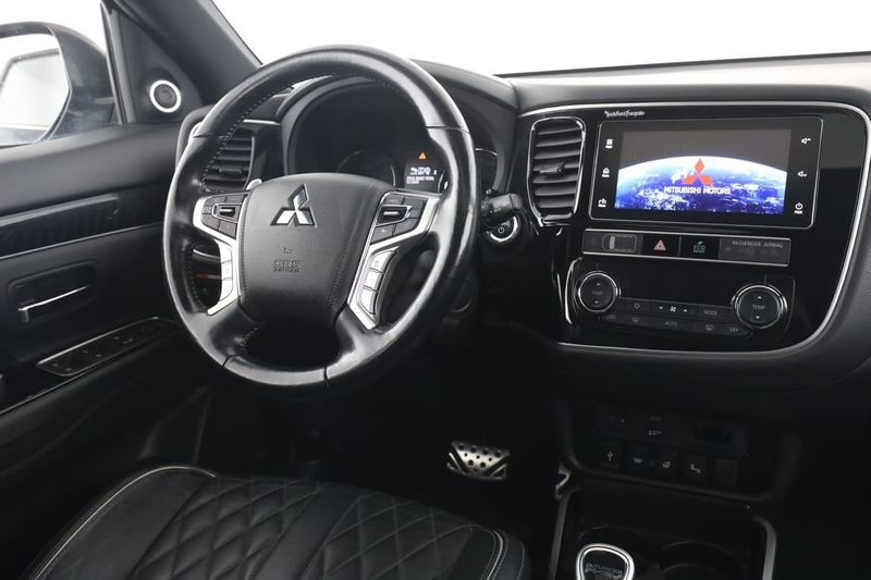 Mitsubishi Outlander bild 14