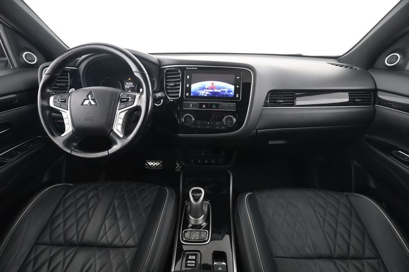 Mitsubishi Outlander bild 13