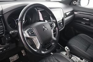 Mitsubishi Outlander bild 12