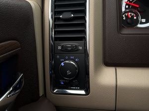Dodge Ram bild 18