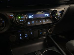 Toyota Hilux bild 29