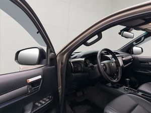 Toyota Hilux bild 15