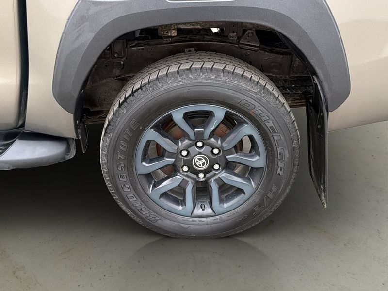Toyota Hilux bild 36