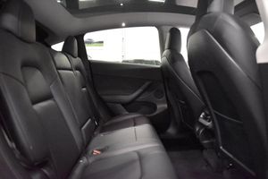 Tesla Model Y bild 13