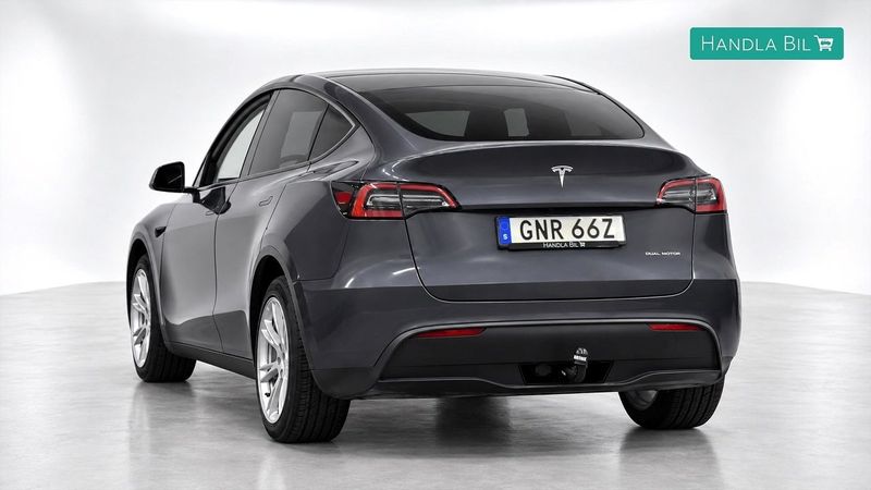 Tesla Model Y bild 6