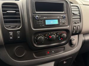 Nissan NV300 bild 17