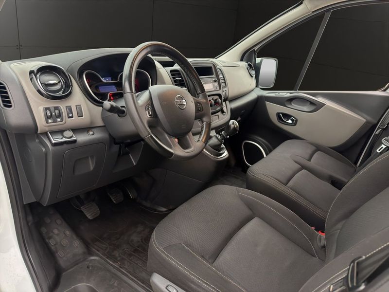Nissan NV300 bild 13