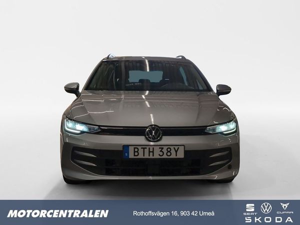 Volkswagen Golf 1.5ETSI 150HK/Drag/Backamera/Motorvärmare - 2025