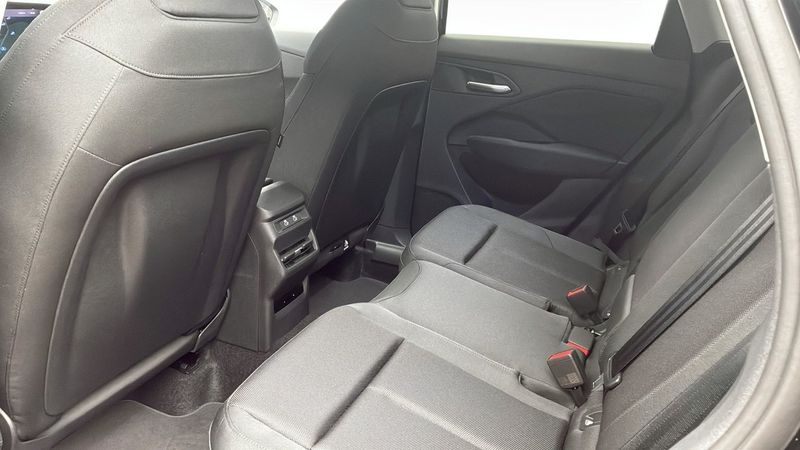 Audi Q3 bild 11