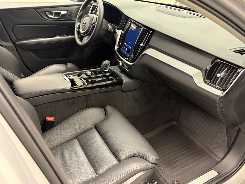 Volvo V60 bild 19