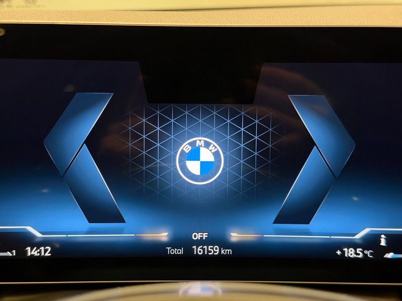 BMW 320 bild 14