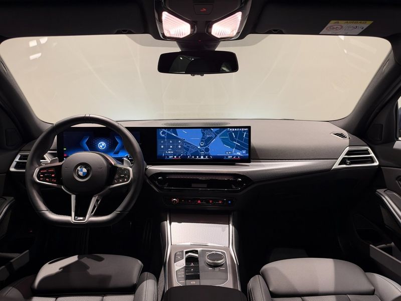 BMW 320 bild 12