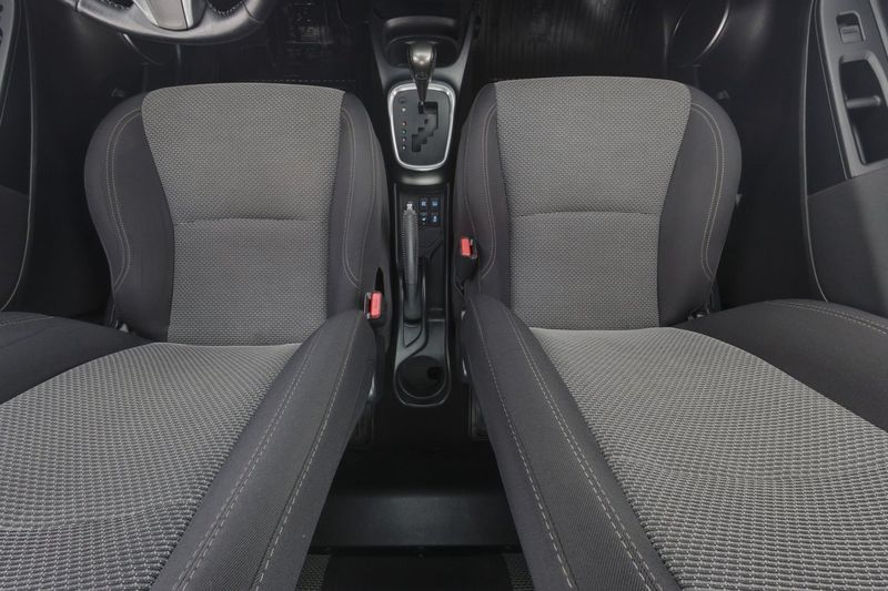 Toyota Yaris bild 14