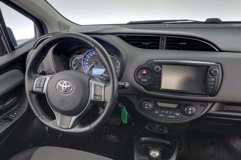 Toyota Yaris bild 15