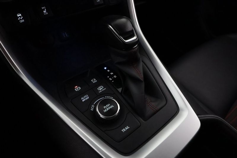 Toyota RAV4 bild 23