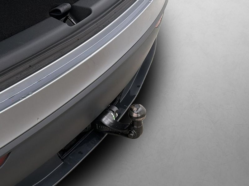 Tesla Model Y bild 10