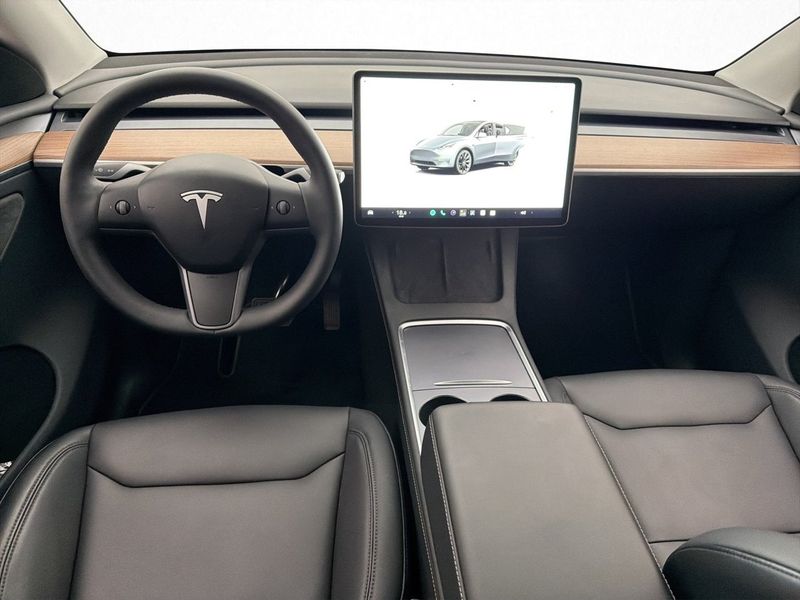 Tesla Model Y bild 14