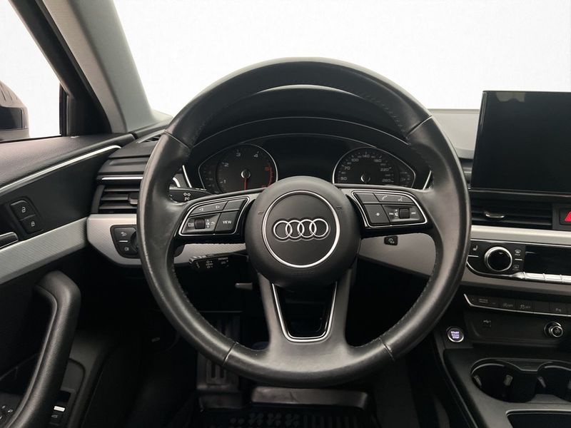 Audi A4 bild 13