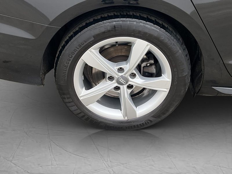 Audi A4 bild 28