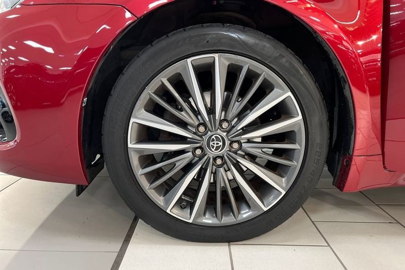 Toyota Avensis bild 15