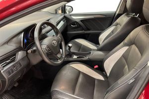Toyota Avensis bild 12