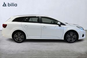 Toyota Avensis bild 16