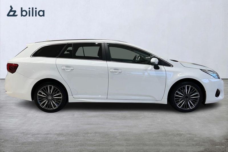 Toyota Avensis bild 16