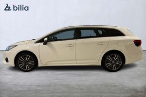 Toyota Avensis bild 3