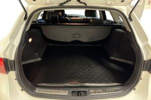 Toyota Avensis bild 10