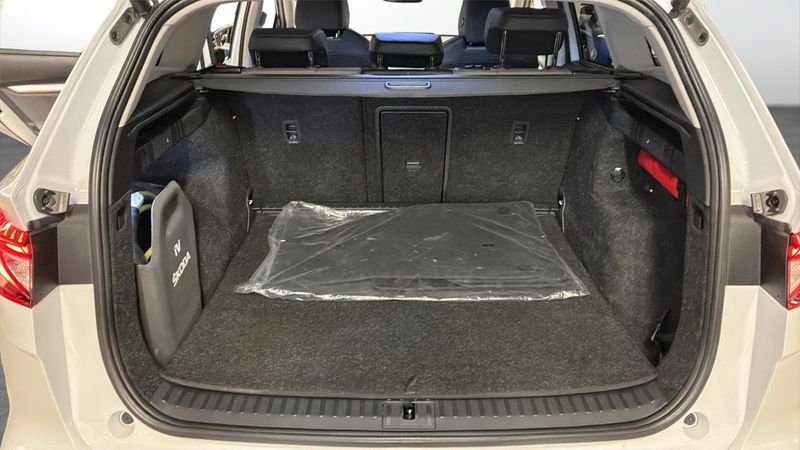 Skoda Enyaq bild 12