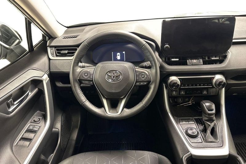 Toyota RAV4 bild 11