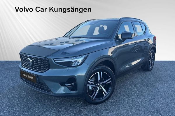 Volvo XC40 B4 FWD Bensin Plus Dark - 2026