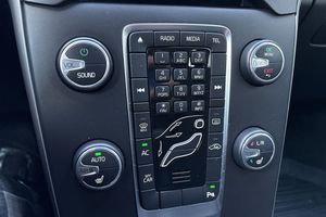 Volvo V40 bild 16