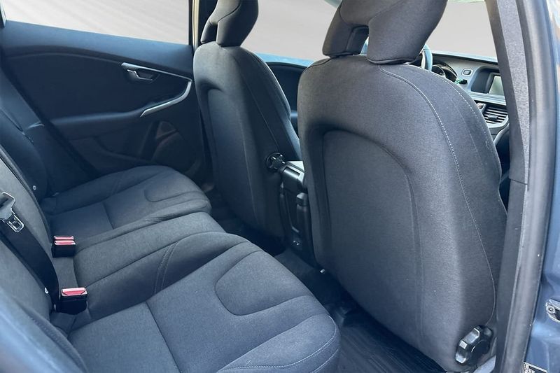 Volvo V40 bild 11