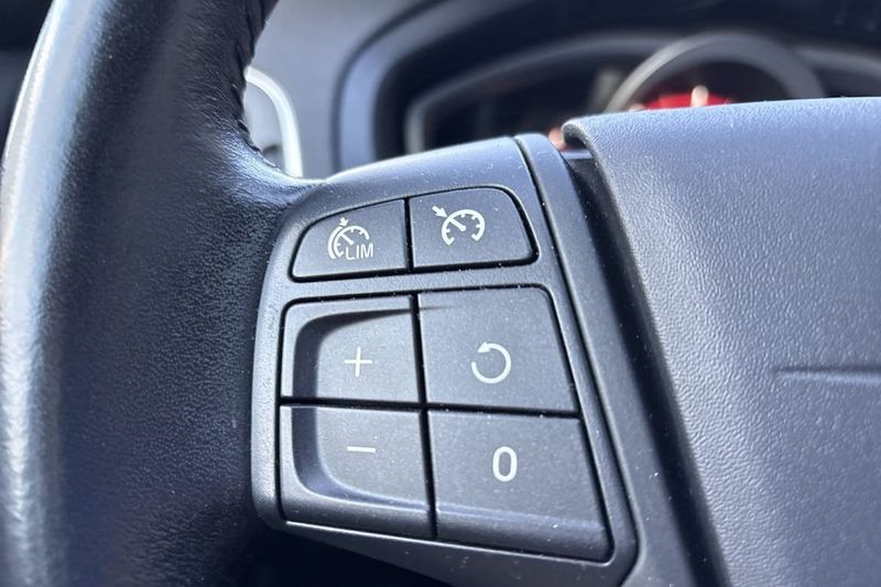 Volvo V40 bild 19