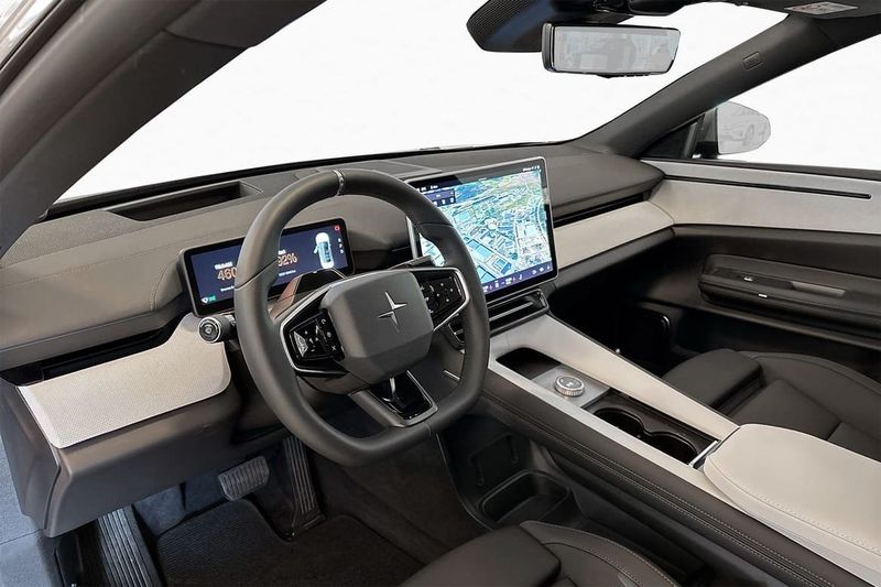 Polestar 4 bild 12