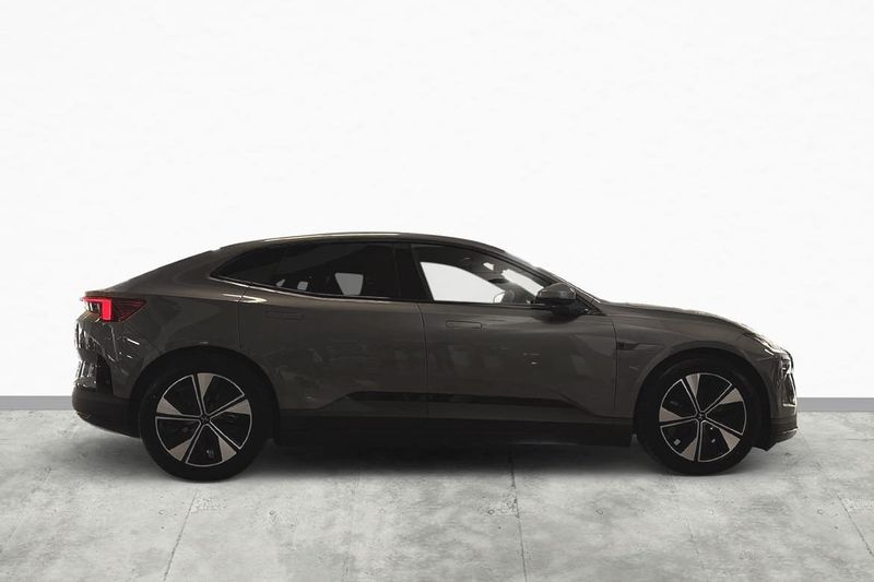 Polestar 4 bild 5