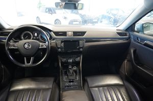 Skoda Superb bild 8