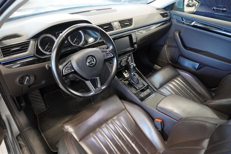 Skoda Superb bild 6