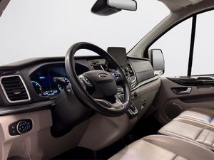 Ford Tourneo Custom bild 8
