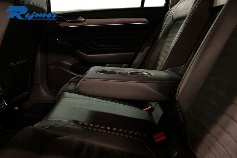 Volkswagen Passat bild 3