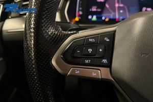 Volkswagen Passat bild 9