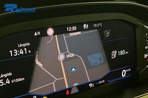 Volkswagen Passat bild 12